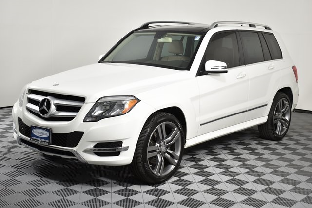 Pre Owned 2015 Mercedes Benz Glk 4matic 4d Sport Utility 78462 Miles